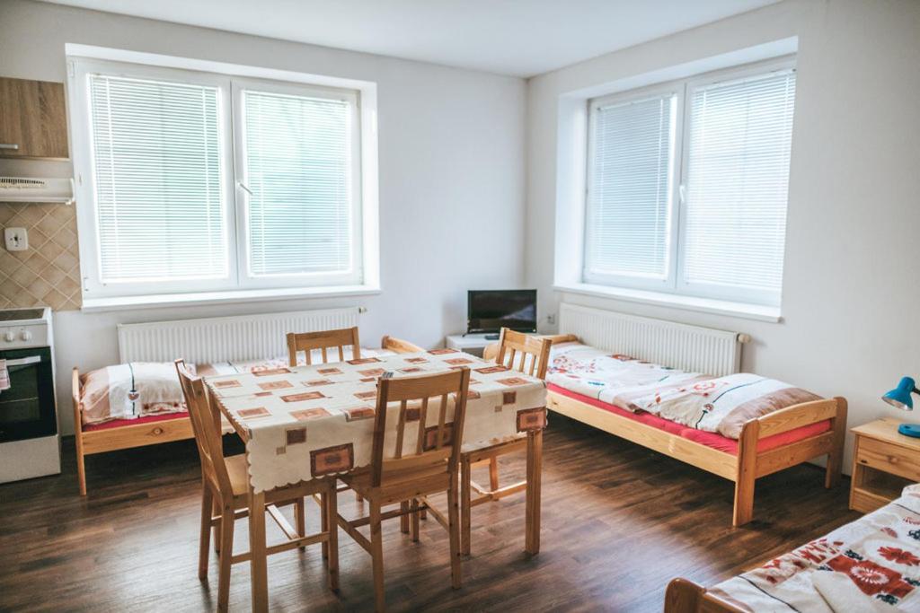 Klub U Námořníka Dvůr Králové nad Labem Esterno foto